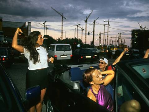 Am Rande der Love Parade, Berlin, 1997