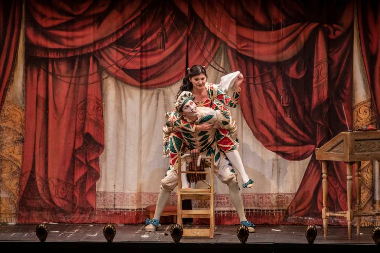 Il barbiere di Siviglia – Aigul Akhmetshina als Rosina, Samuel Dale Johnson als Figaro