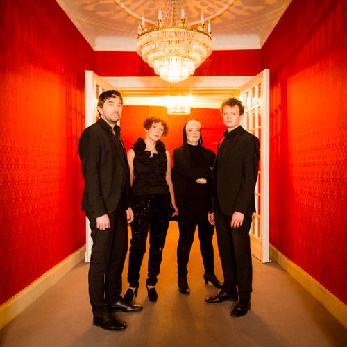 Lora Kostina Trio mit Pascal von Wroblewsky – Lora Kostina Trio mit Pascal von Wroblewsky