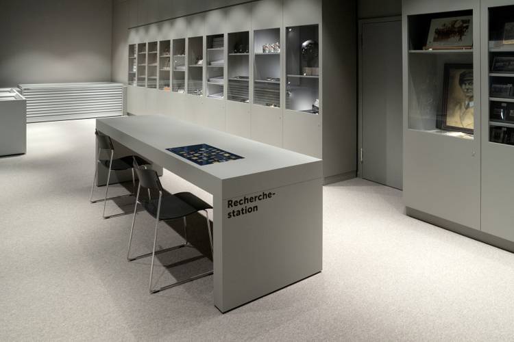 Schaudepot Reichsbanner Schwarz-Rot-Gold