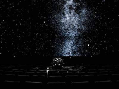  – Nachthimmel-Projektion im Planetariumssaal des Zeiss-Großplanetariums der Stiftung Planetarium Berlin