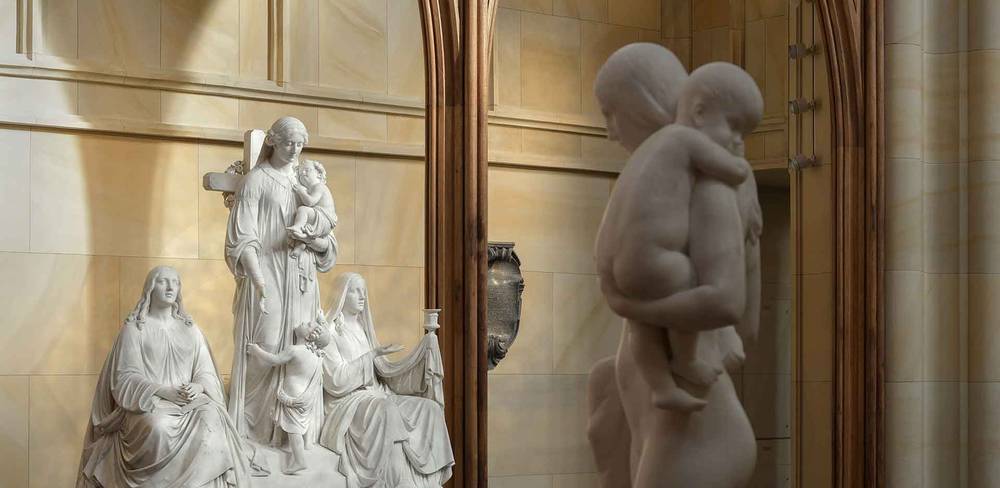 August Kiss (vollendet von Gustav Blaeser), Glaube, Liebe, Hoffnung, um 1865 (Ausführung 1867–1869), Marmor