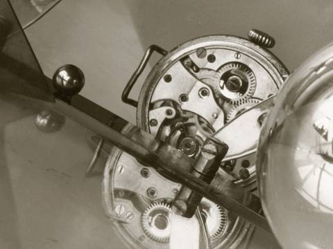 Marianne Brandt, Spiegelungen in Kugeln im Atelier am Bauhaus Dessau, Detail, um 1928