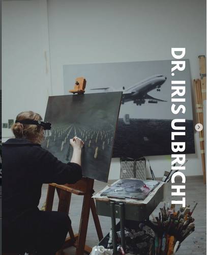 Dr. Iris Ulbricht im Atelier.