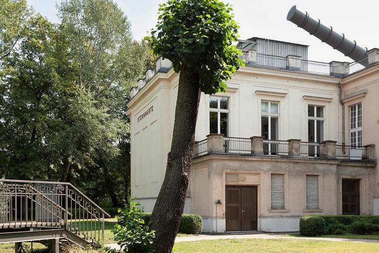 Außenansicht der Archenhold-Sternwarte – Außenansicht der Archenhold-Sternwarte © SPB / Foto: N. Toczek