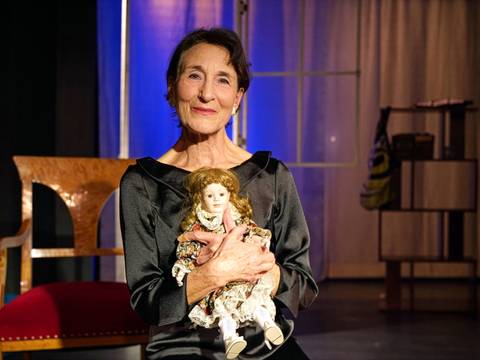 Daphna Rosenthal in "Nur nicht zu den Löwen"