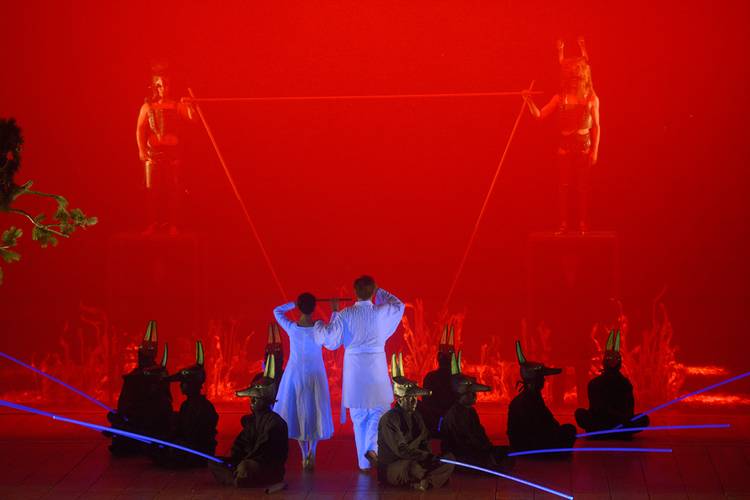 Die Zauberflöte – Eine Szenenimpression aus dem zweiten Aufzug. Bettina Stöß