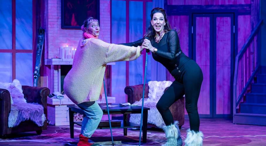 Abdruck honorarfrei in redaktionellem Kontext zur Produktion "Weisse Zeiten" der Comödie Dresden bei Nennung des Fotografen Robert Jentzsch