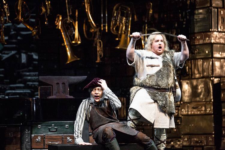 Siegfried – Clay Hilley als Siegfried, Ya-Chung Huang als Mime Bernd Uhlig