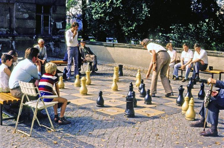 Freiland-Schachspiel in Berlin, August 1972