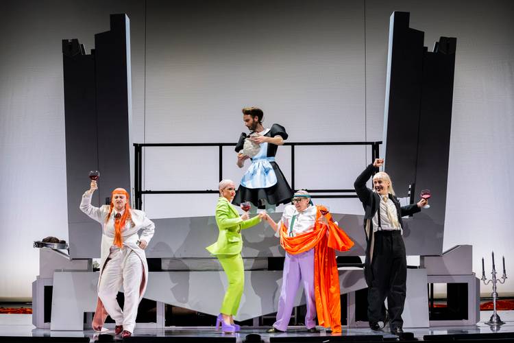 Biedermann und die Brandstifter