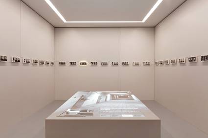 Inhaftiert in Hohenschönhausen, Prolog der Ausstellung – Inhaftiert in Hohenschönhausen, Prolog der Ausstellung © Luise Wagener