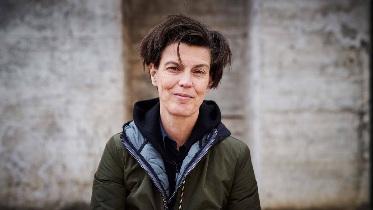 CAROLIN EMCKE | Heimathafen Neukölln - Saal – Book tickets
