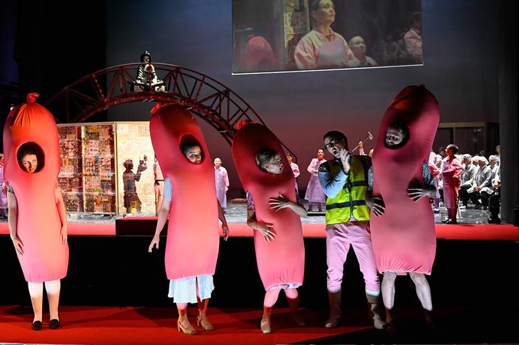 Nixon in China – u. a. Seth Carico als Henry Kissinger