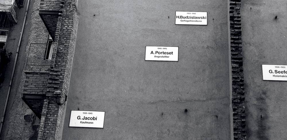 Christian Boltanski, The Missing House, Detail, 1990