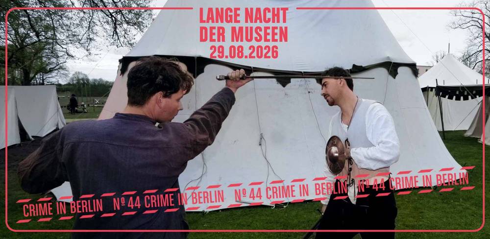 Nachstellung eines mittelalterlichen Schwertkampfes.