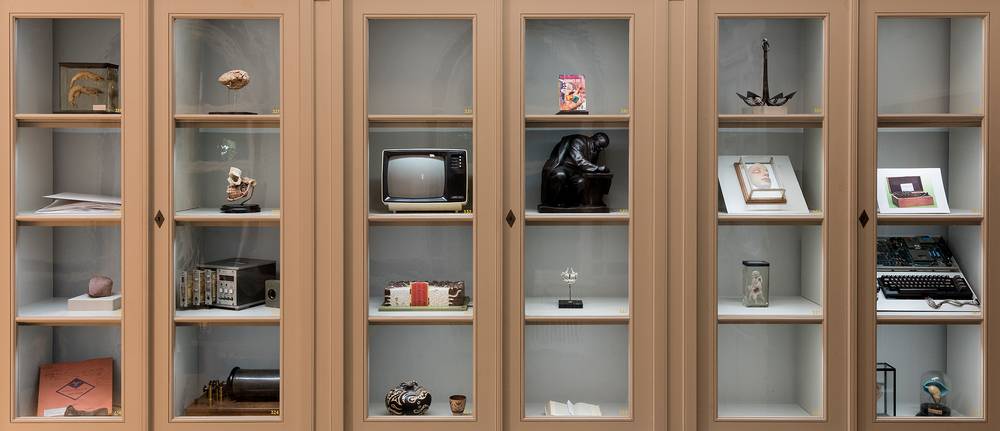 Schrank „Provenienz“ im Flechtwerk der Dinge – Schrank „Provenienz“ im Flechtwerk der Dinge