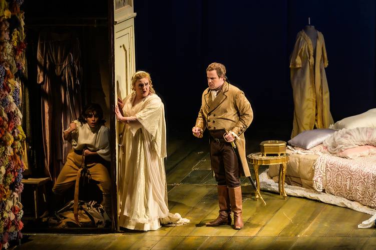 Le nozze di Figaro – Maria Motolygina als Gräfin Almaviva, Thomas Lehman als Graf Almaviva, Meechot Marrero als Cherubino