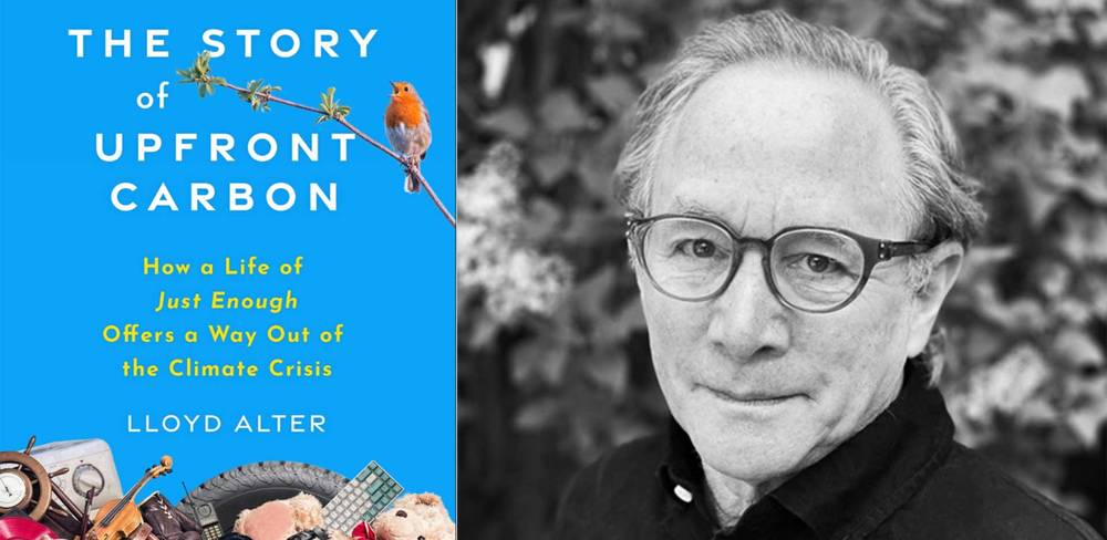 Lloyd Alter und das Cover seines Buches „The Story of Upfront Carbon“