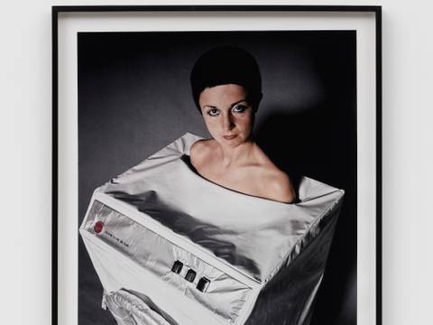  – In the Kitchen (Washing Machine), 1977; courtesy of Richard Saltoun Gallery London, Rome and New York and Société, Berlin