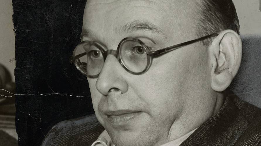 Hanns Eisler 1940, Foto: C. M. Stieglitz – Hanns Eisler 1940, Foto: C. M. Stieglitz