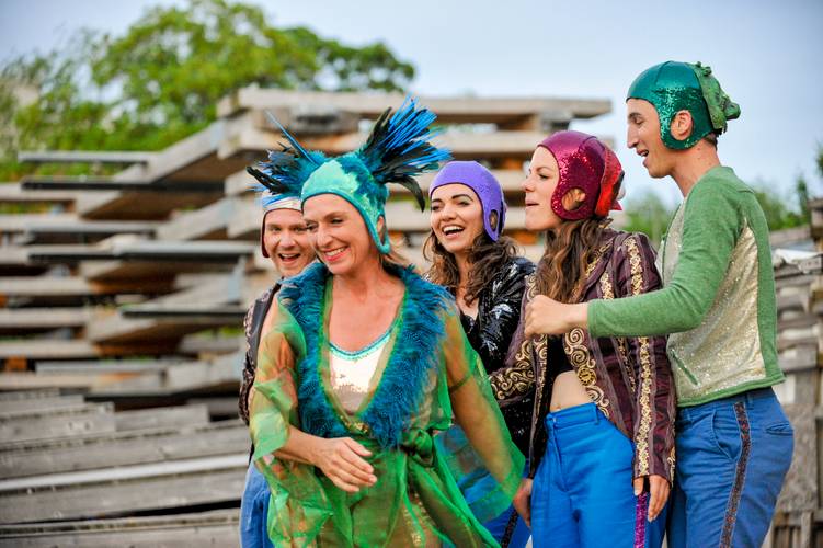 Globe Berlin: Ein Sommernachtstraum – Adrian Stowasser, Saskia von Winterfeld, Lea Sophia Geier, Helena Krey, Florian Kroop