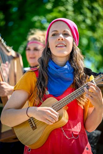 Globe Berlin: Ameley – Helena Krey (Ameley)