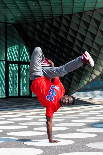 Move Together - Dance Connects