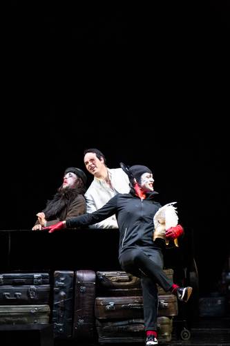 Das Rheingold – Derek Welton als Wotan, Thomas Blondelle als Loge, Markus Brück als Alberich Bernd Uhlig