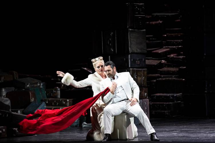 Die Walküre – John Lundgren als Wotan, Annika Schlicht als Fricka Bernd Uhlig