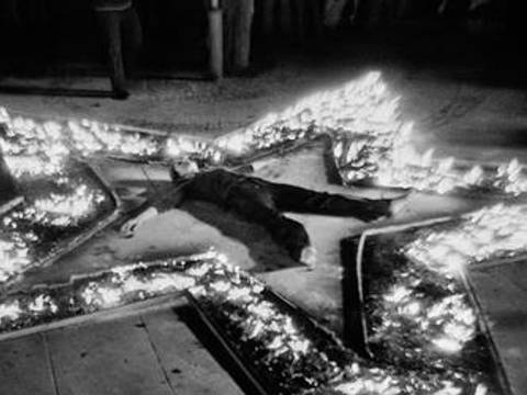 Rhythm 5, Performance, Student Cultural Center, Belgrade, 1974 © Marina Abramović, Courtesy of the Marina Abramović Archives / VG Bild-Kunst, Bonn 2026, photo: Nebojsa Cankovic