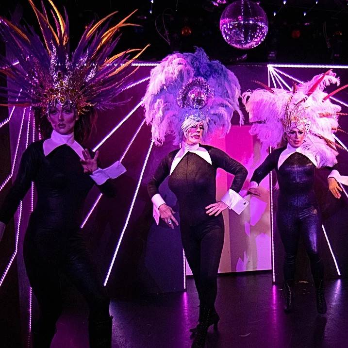 Travestie im Kiez. circus of drag queens! 09/06/2023, 2030