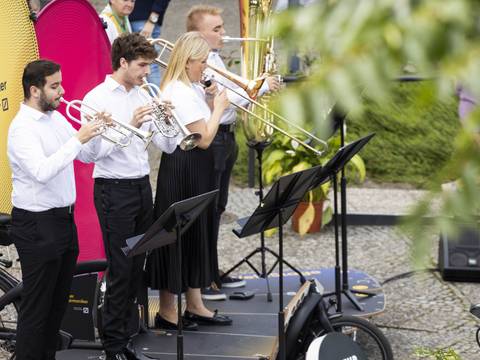 08.6.24 – VeloStage-Konzert: »Harmonien der Einheit«