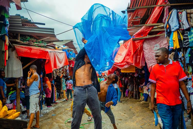 The Net We Carry - Wavu Tuliobeba