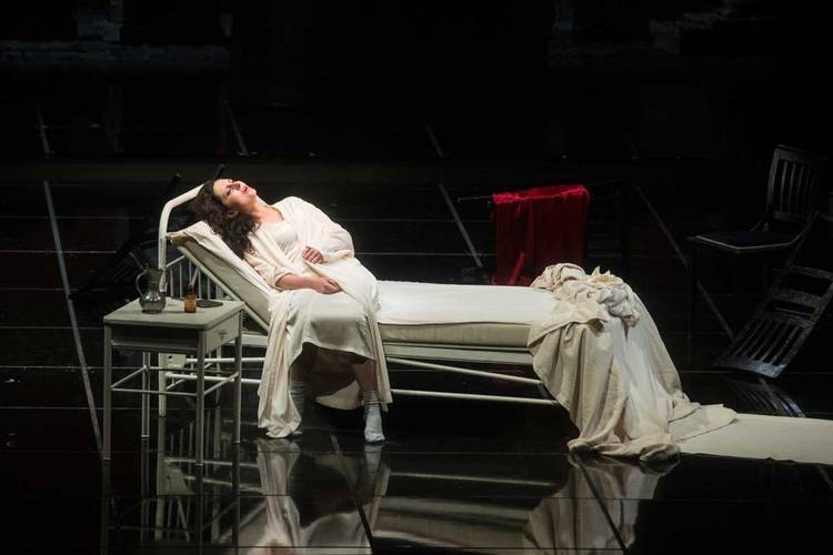 La Traviata – Elena Tsallagova als Violetta Valéry