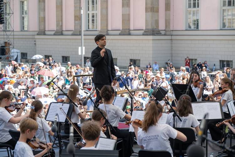 Staatsoper für alle - Opernkinderorchester – Peter Adamik