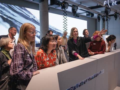 Führung zur Eröffnung der Ausstellung "On Water - WasserWissen in Berlin" im Humboldt Labor – Führung zur Eröffnung der Ausstellung "On Water - WasserWissen in Berlin" im Humboldt Labor