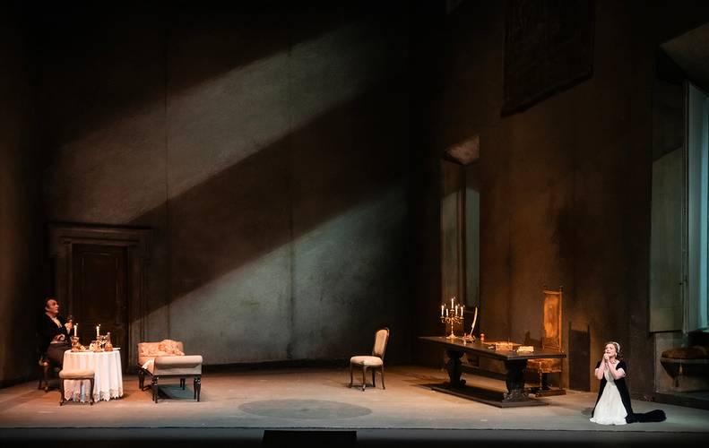 Tosca – Carmen Giannattasio als Tosca, Ludovic Tézier als Scarpia