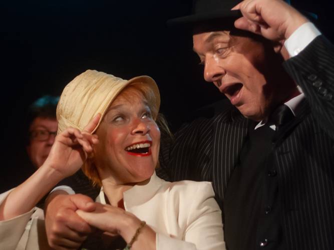 ICH HÄTT' GETANZT HEUT NACHT