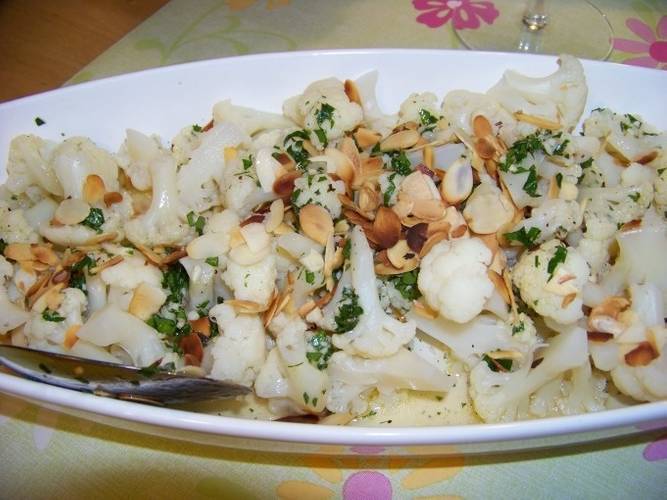 Nordische Delikatessen - Skandinavische Gerichte von Smørrebröd bis Heidelbeerkuchen