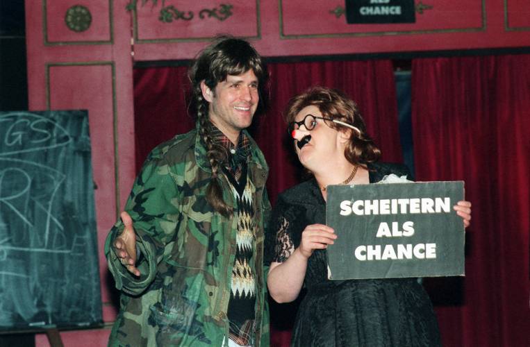 Christoph Schlingensief, Chance 2000 – Partei der letzten Chance, 1998–1999; © Nachlass Christoph Schlingensief