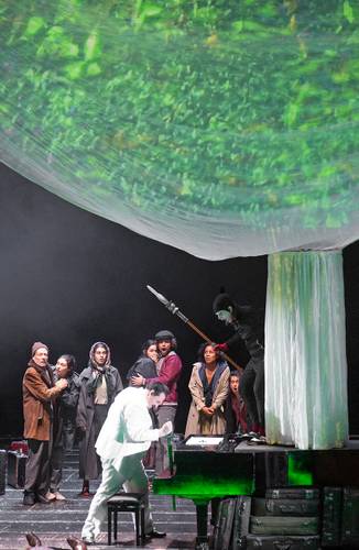 Das Rheingold – Iain Paterson als Wotan, Thomas Blondelle als Loge Bernd Uhlig