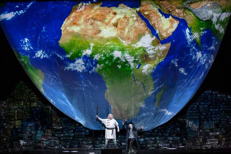 Siegfried – Clay Hilley als Siegfried, Ya-Chung Huang als Mime Bernd Uhlig