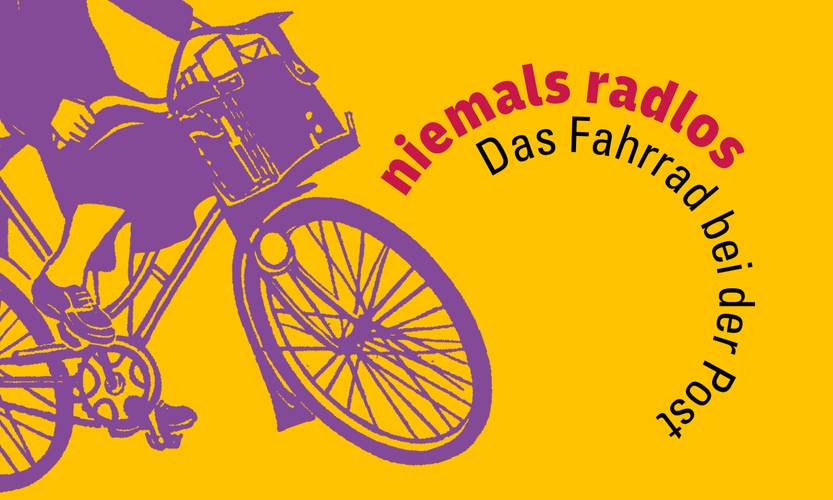 Key Visual der Ausstellung – Eine Frau auf einem Postfahrrad - nur halb zu sehen