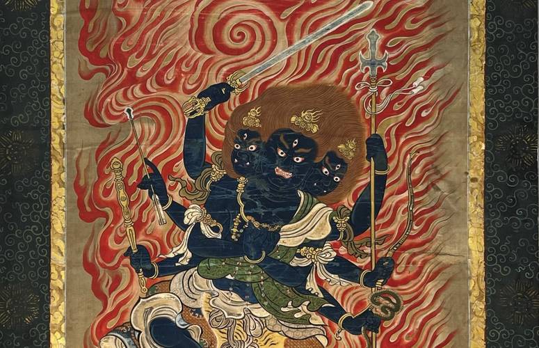 Kōda Ryōkō Suenobu (oder Kōda Yoshiyasu Toshinobu, 1722 – ? nach 1783), Der Weisheitskönig Gōzanze Myōō, Detail, aus einem Set der Fünf Großen Weisheitskönige (Godai Myōō), Japan, Edo (Tokyo), Edo-Zeit, datiert 1783, Hängerollenfragment, Tusche, Gold und – Kōda Ryōkō Suenobu (oder Kōda Yoshiyasu Toshinobu, 1722 – ? nach 1783), Der Weisheitskönig Gōzanze Myōō, Detail, aus einem Set der Fünf Großen Weisheitskönige (Godai Myōō), Japan, Edo (Tokyo), Edo-Zeit, datiert 1783, Hängerollenfragment, Tusche, Gold und Farben auf Seide