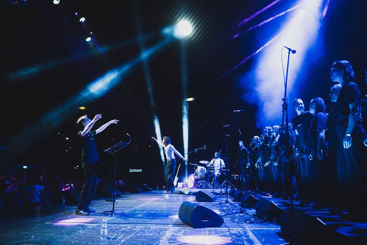 Tanz auf dem Vulkan – paultchurz