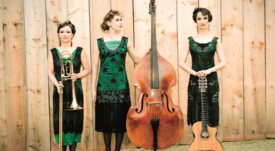 Zucchini Sistaz „Falsche Wimpern - echte Musik“