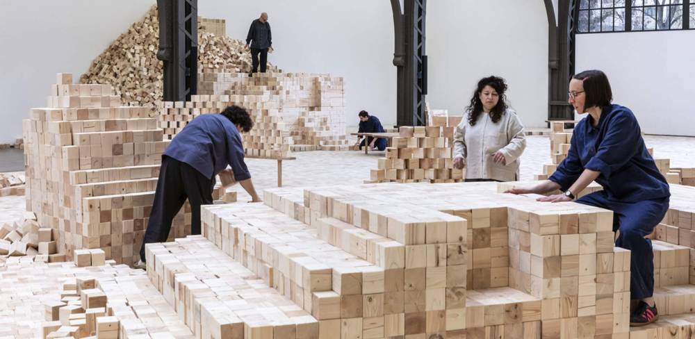 Lina Lapelytė. We Make Years Out of Hours, Ausstellungsansicht Hamburger Bahnhof – Nationalgalerie der Gegenwart, Berlin, 2026