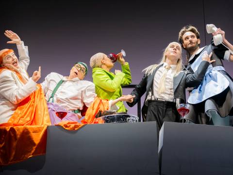 Biedermann und die Brandstifter