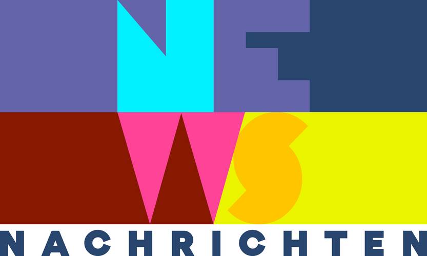 Key Visual der Ausstellung – Key Visual der Ausstellung, das den Titel "NEWS" in bunte Buchstaben und darunter "NACHRICHTEN" zeigt